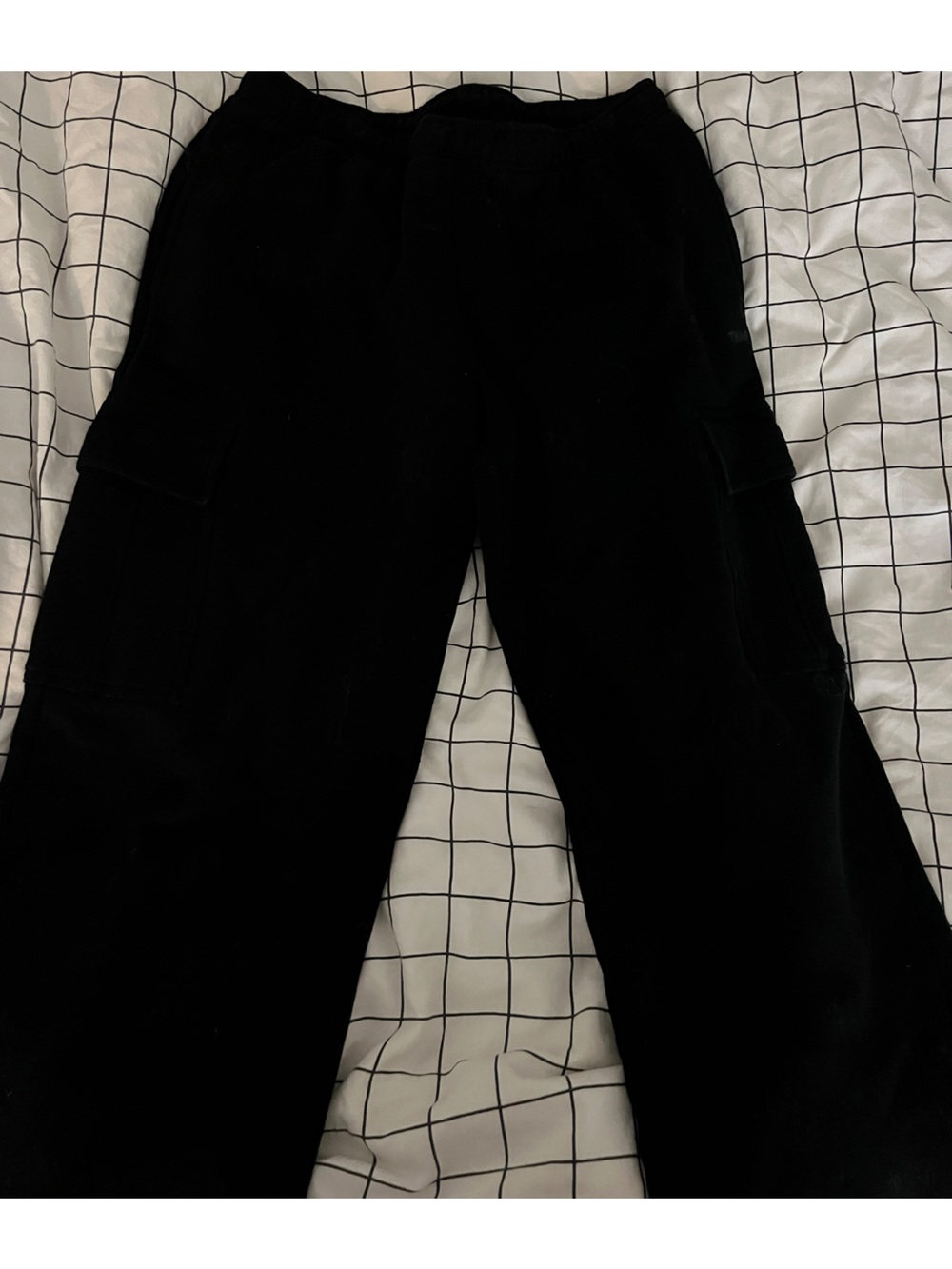 Aritzia Black Cargo Sweatpants Straight Cozy Fleece